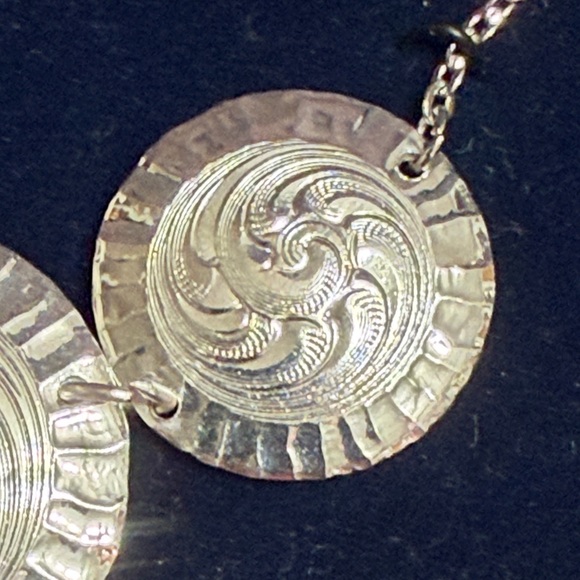 Montana Silversmiths, Sundance Conchos Necklace - Picture 7 of 11